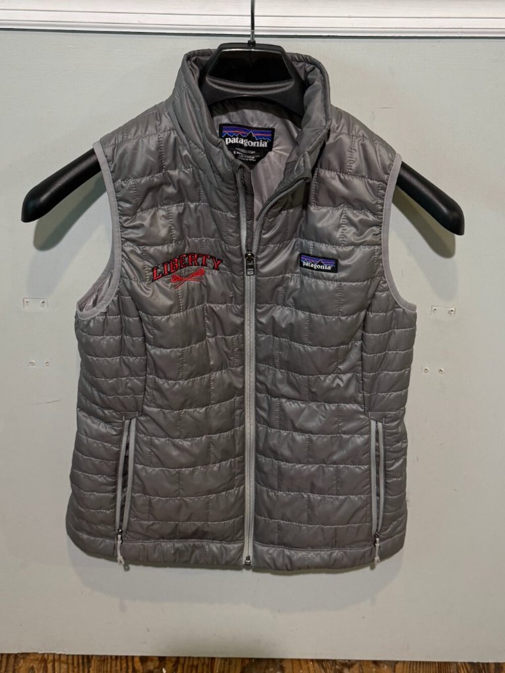 Patagonia Nano Puff Vest Women Size Small Gray Puffer Full Zip Primaloft Liberty